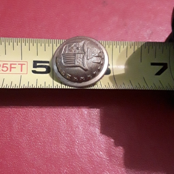 Button - Picture 3 of 3